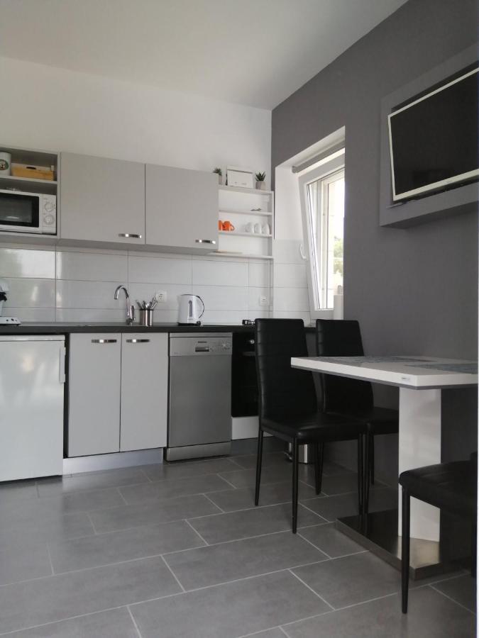 Apartment "Manna Zrnovo Екстер'єр фото
